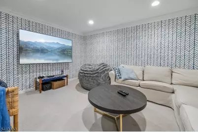 101 Essex Rd, Summit, NJ 07901 - Photo 21