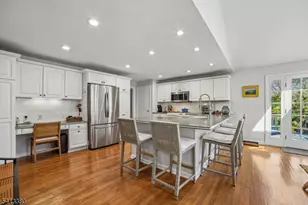 101 Essex Rd, Summit, NJ 07901 - Photo 15