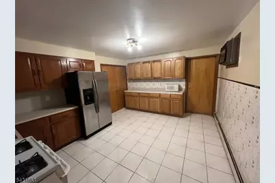 112 Polk St, Newark, NJ 07105 - Photo 3