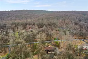 908 Ravine Rd, Lebanon Township, NJ 07830 - Photo 49