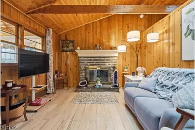 12 Cliffside Ter, Vernon Twp., NJ 07461 - Photo 7