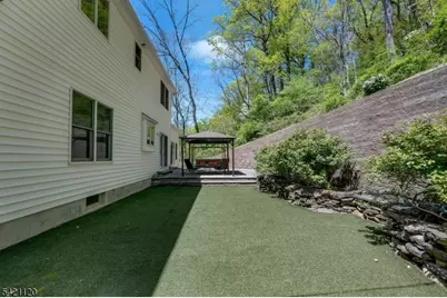 63 Twin Oaks Rd, Bridgewater, NJ 08807 - Photo 35