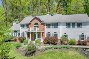 63 Twin Oaks Rd, Bridgewater, NJ 08807 - Photo 1