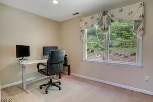 63 Twin Oaks Rd, Bridgewater, NJ 08807 - Photo 25