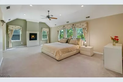 63 Twin Oaks Rd, Bridgewater, NJ 08807 - Photo 21