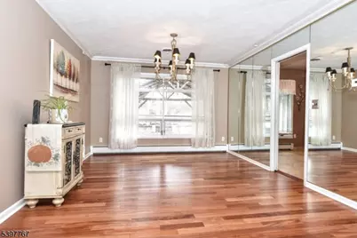 7 Jefferson Pl, Wayne, NJ 07470 - Photo 11