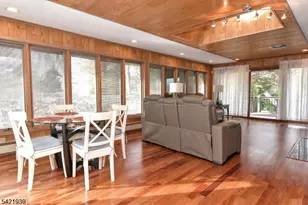 7 Jefferson Pl, Wayne, NJ 07470 - Photo 17