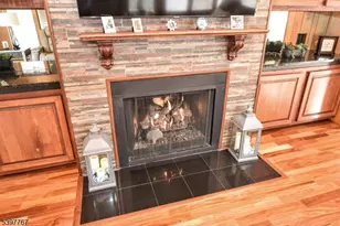 7 Jefferson Pl, Wayne, NJ 07470 - Photo 19