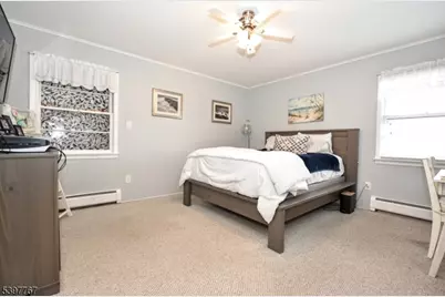 7 Jefferson Pl, Wayne, NJ 07470 - Photo 25