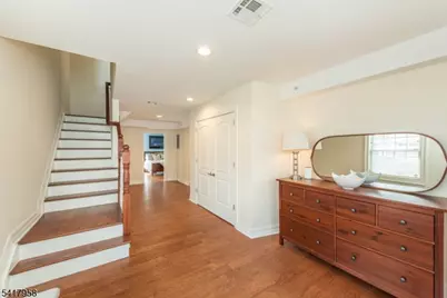 21 Riverbend Ct, New Providence, NJ 07974 - Photo 15