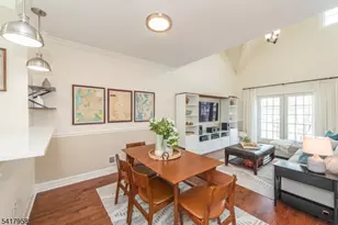 21 Riverbend Ct, New Providence, NJ 07974 - Photo 5