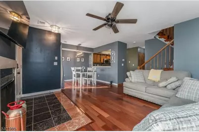 7 Quincy Court, Bedminster Township, NJ 07921 - Photo 5