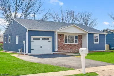 3 Pembroke Ln, Berkeley Township, NJ 08757 - Photo 1