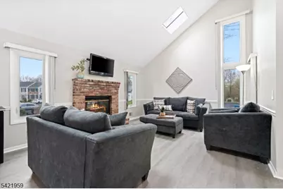 16 Ditmars Cir, Hillsborough Township, NJ 08844 - Photo 5