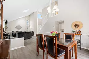 16 Ditmars Cir, Hillsborough Township, NJ 08844 - Photo 9