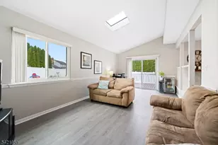 16 Ditmars Cir, Hillsborough Township, NJ 08844 - Photo 13