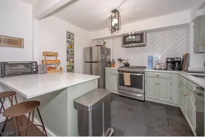 5 Cedar St, Newton, NJ 07860 - Photo 9