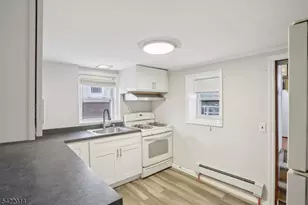 17 Emma Pl, Clifton, NJ 07013 - Photo 11