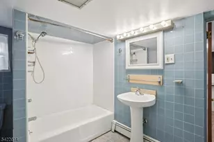 17 Emma Pl, Clifton, NJ 07013 - Photo 17