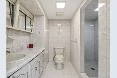 96 Lower Notch Rd, Little Falls Township, NJ 07424 - Photo 33