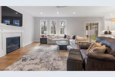 7 Woodcrest Rd, Florham Park, NJ 07932 - Photo 5