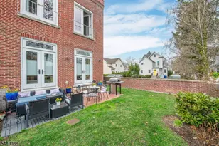 523 Trinity Pl, Westfield Town, NJ 07090 - Photo 7