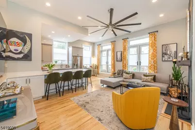 523 Trinity Pl, Westfield Town, NJ 07090 - Photo 1