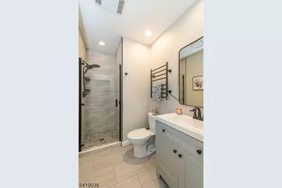 523 Trinity Pl, Westfield Town, NJ 07090 - Photo 27