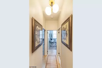 523 Trinity Pl, Westfield Town, NJ 07090 - Photo 9