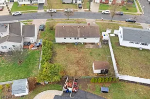 37 Louise Dr, Manville, NJ 08835 - Photo 29