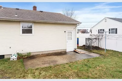 37 Louise Dr, Manville, NJ 08835 - Photo 25
