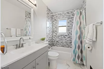 37 Louise Dr, Manville, NJ 08835 - Photo 21