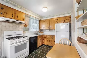 248 Perry St, Rockaway Township, NJ 07801 - Photo 11