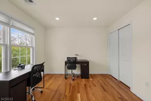 47 Harvey Ct, Clark Township, NJ 07066 - Photo 17