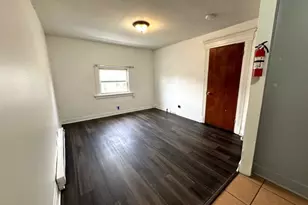 19 N 7th St, Newark, NJ 07107 - Photo 3