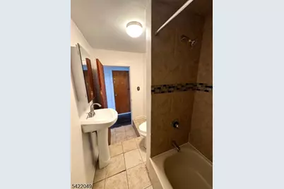 19 N 7th St #3, Newark, NJ 07107 - Photo 5