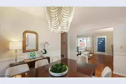 2108 Princeton Ave, Scotch Plains Township, NJ 07076 - Photo 9