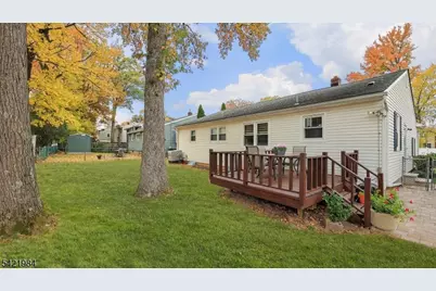 2108 Princeton Ave, Scotch Plains Township, NJ 07076 - Photo 27