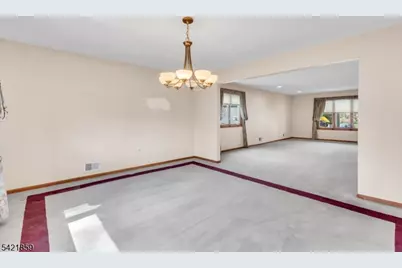 15 Conard Ct, Hillsborough Township, NJ 08844 - Photo 9