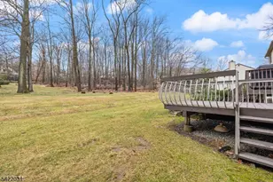 33 Stockton Ct, Parsippany, NJ 07950 - Photo 31