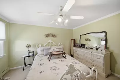 48 White Meadow Rd, Rockaway Township, NJ 07866 - Photo 17