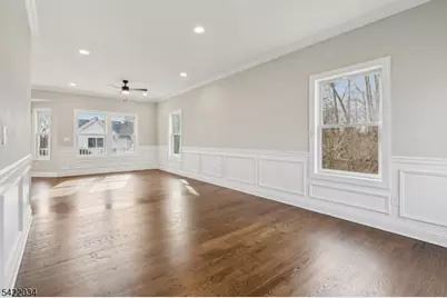 2 Calumet Ave, Parsippany, NJ 07034 - Photo 9