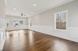 2 Calumet Ave, Parsippany, NJ 07034 - Photo 9