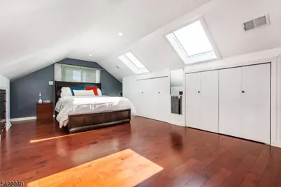 24 Lennon Pl, Clifton, NJ 07013 - Photo 13