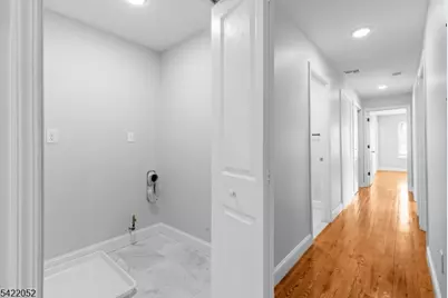 19 Shaw Ave #1, Newark, NJ 07112 - Photo 9