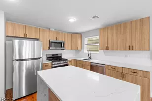 19 Shaw Ave, Newark, NJ 07112 - Photo 5