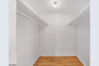 522 Thompson Ave, Roselle, NJ 07203 - Photo 21