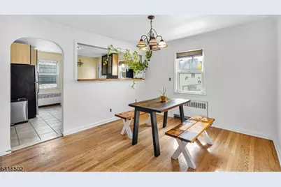 522 Thompson Ave, Roselle, NJ 07203 - Photo 11