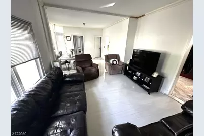 126 Bartholdi Ave, Butler, NJ 07405 - Photo 11