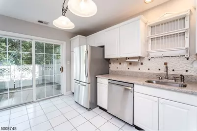 17 Clark Ct, Bernards Township, NJ 07920 - Photo 9
